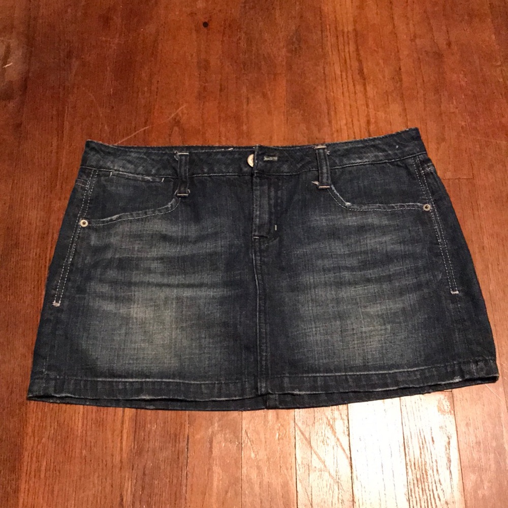 Women’s miniskirt